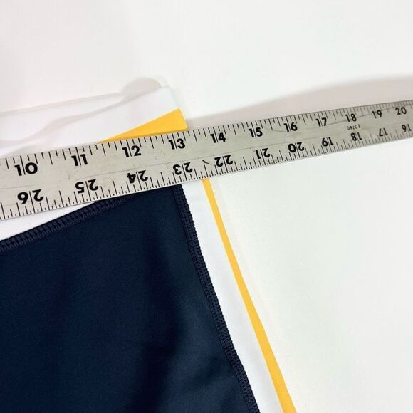 Wilo Bike Shorts Woments Medium Elastic Waistband Ribbed Cycling NEW Compression - Picture 7 of 11